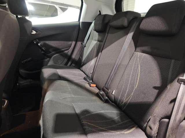 Peugeot 208 208 Diesel 5 Posti Km 100.000 Neopatentati