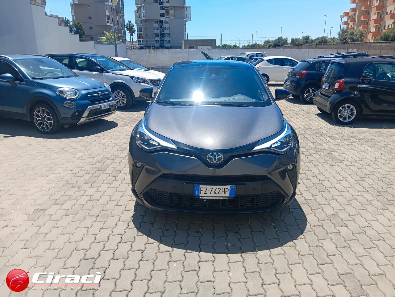 Toyota C-HR 2.0 Hybrid E-CVT Style