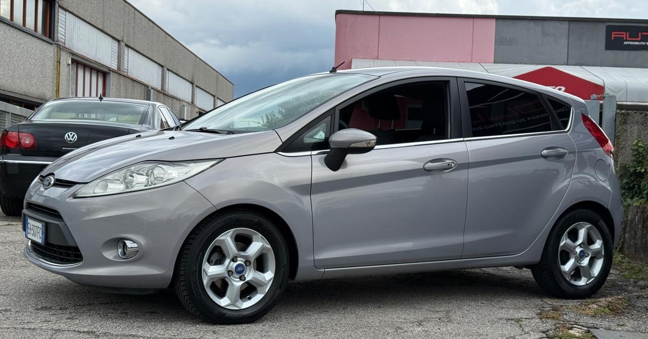 Ford Fiesta 1.4 TDCi 5p. Titanium 120.000