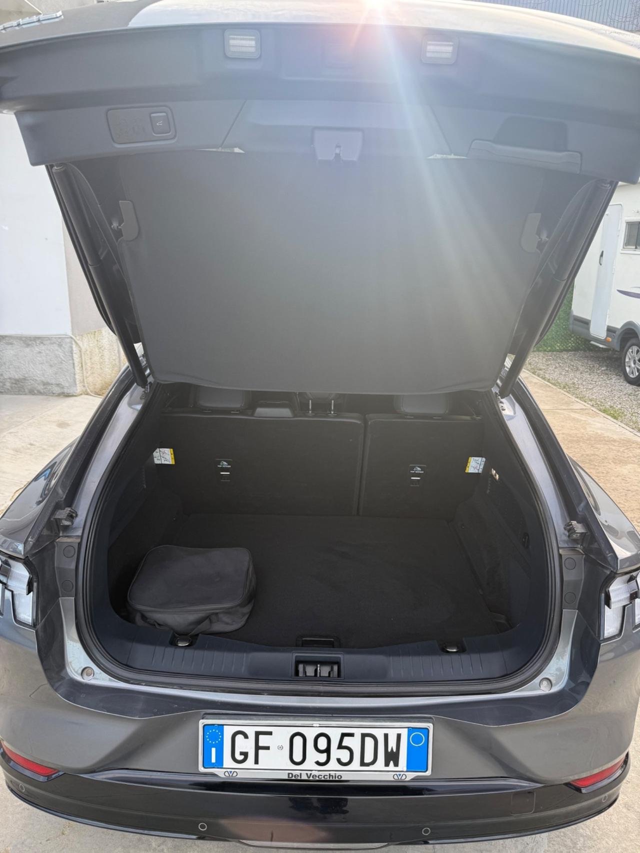 Ford Mustang Mach-E AWD Extended Range First Edition 351 CV