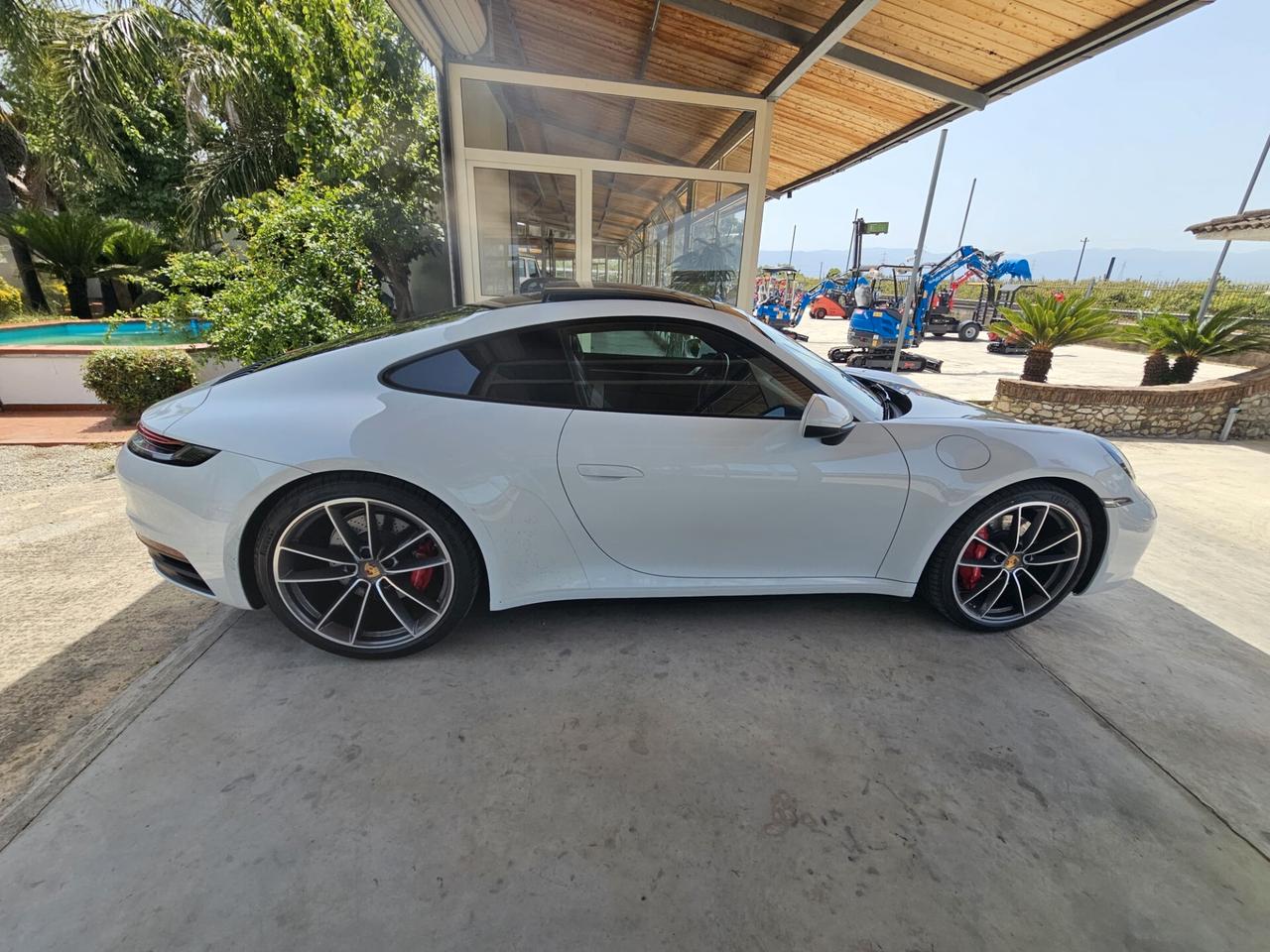 Porsche 992 4S Iva Esposta