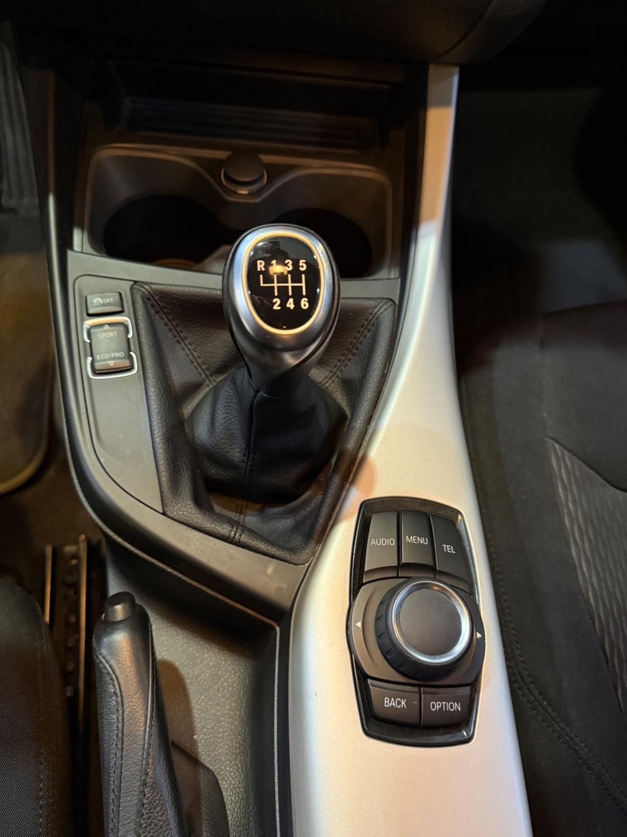 Bmw 116 116i 5p. Urban