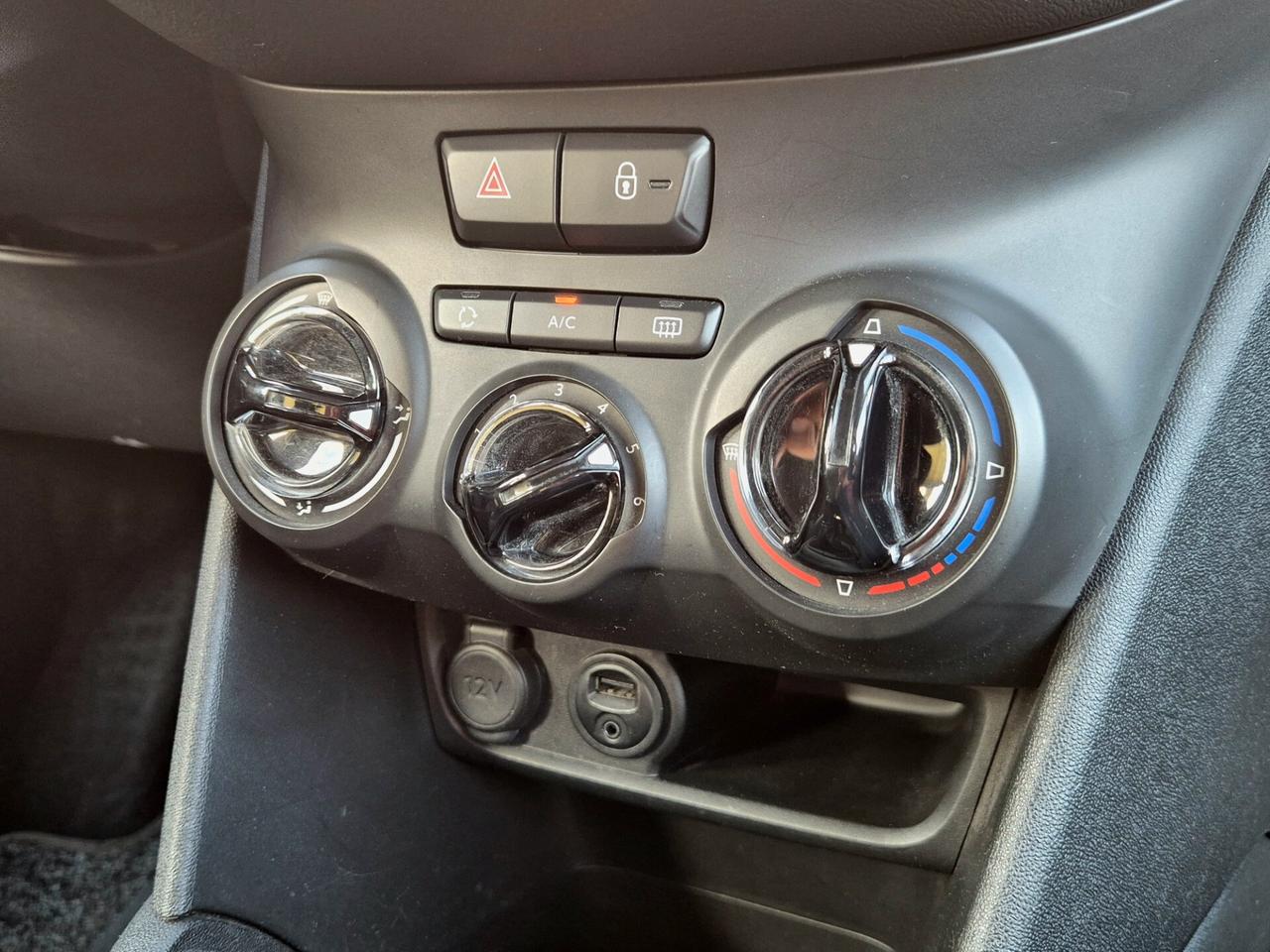 Peugeot 208 PureTech 82 5 porte Active