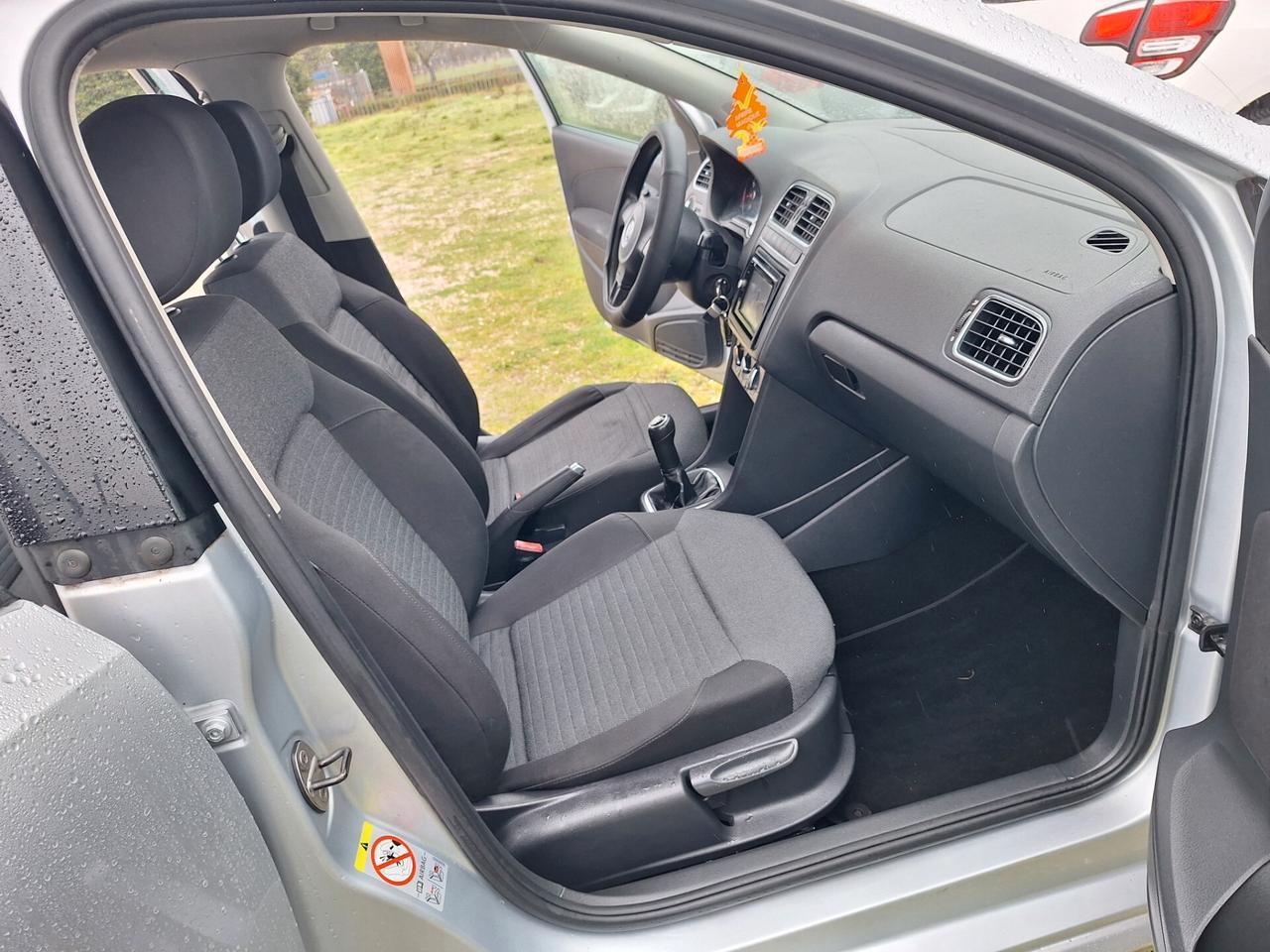 Volkswagen Polo 1.4 5 porte Highline 6 MESI GARANZIA NEOPATENTATI UNICOPROPIETARIO NAVI EURO5