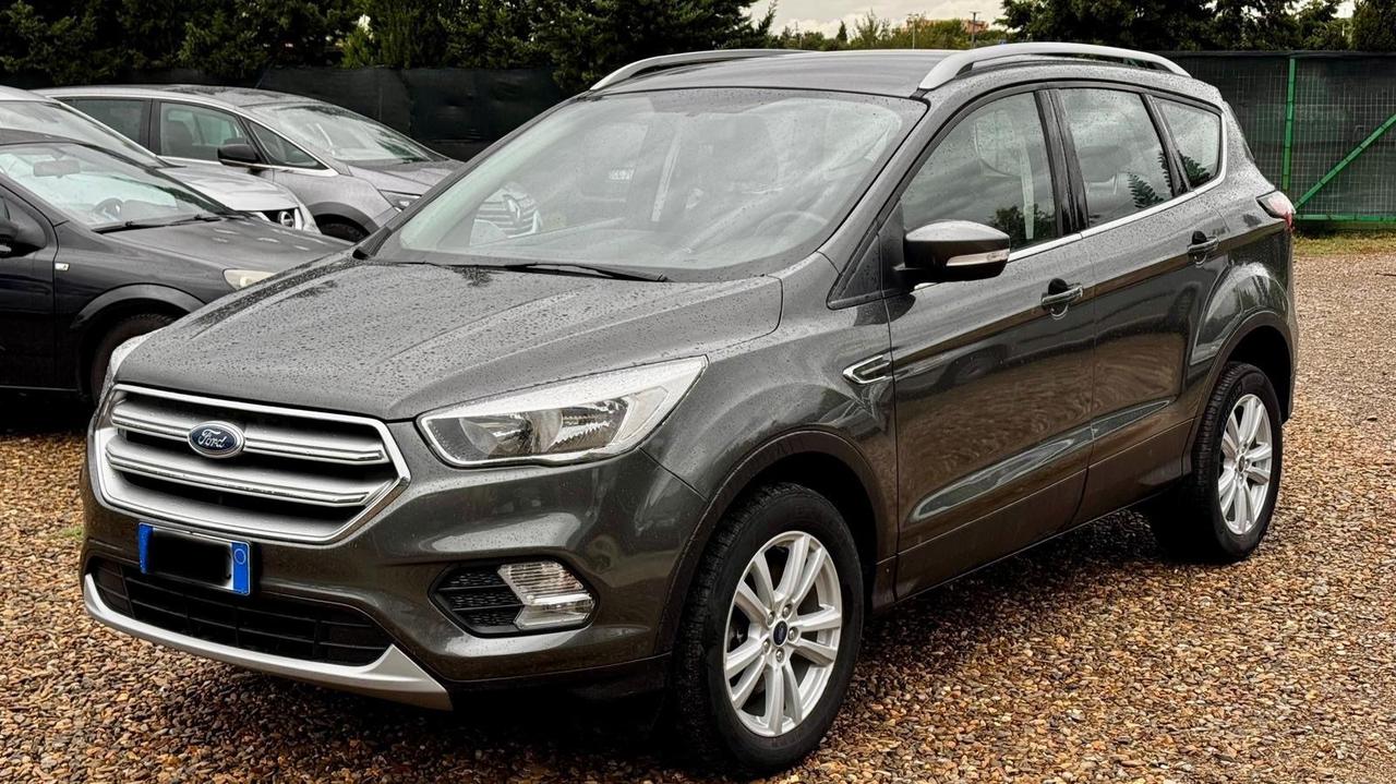 Ford Kuga 2.0 TDCI 150 CV S&S 4WD Titanium