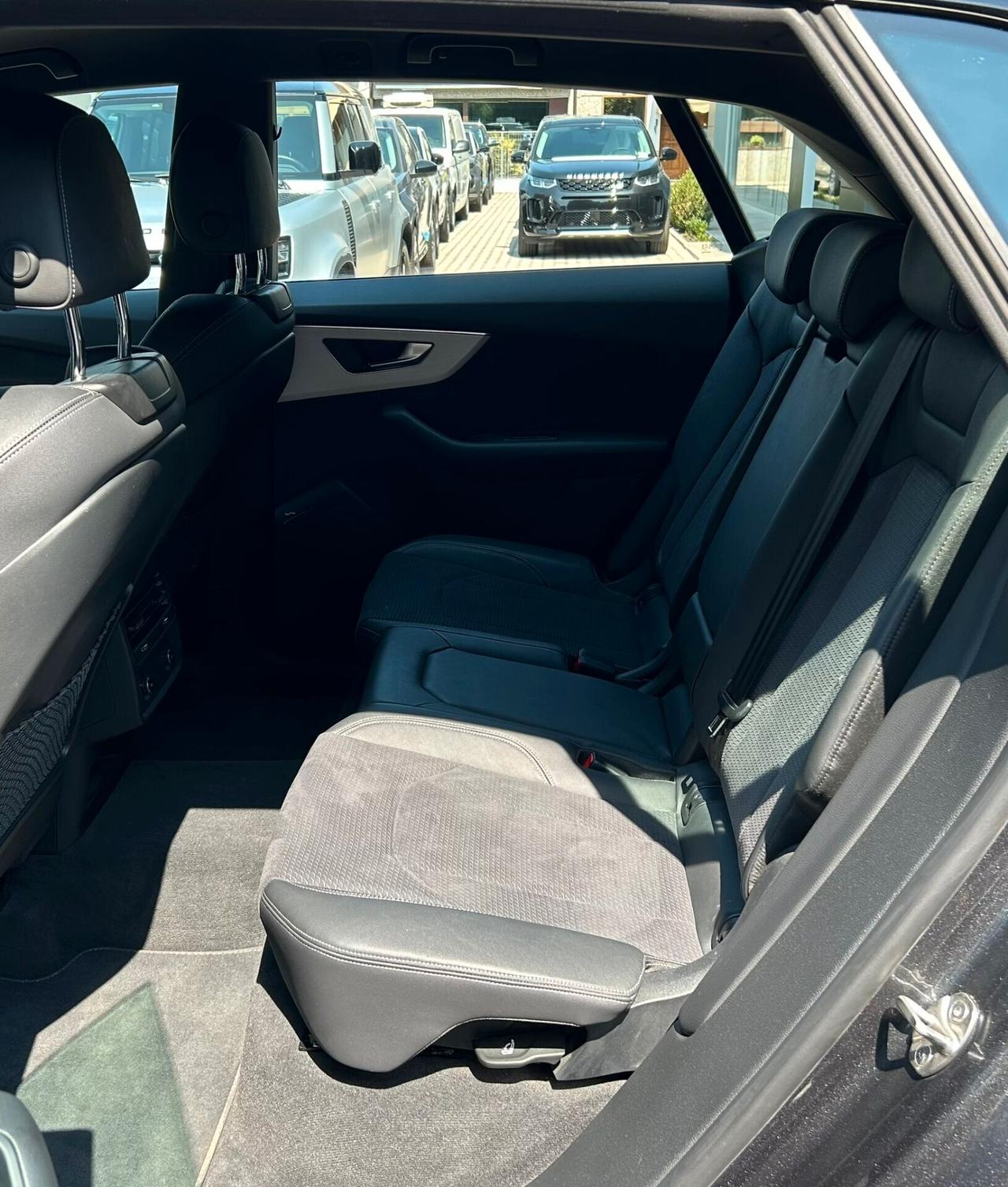 Audi Q8 45 TDI quattro tiptronic