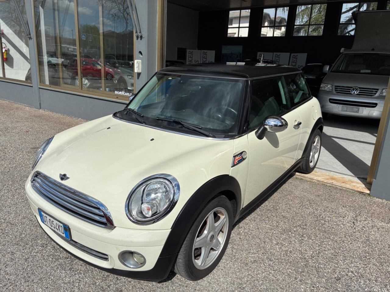 Mini 1.6 16V Cooper Pepper
