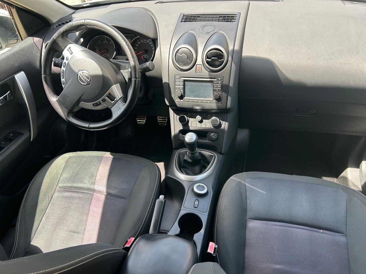 Nissan Qashqai 1.6 dCi DPF 360
