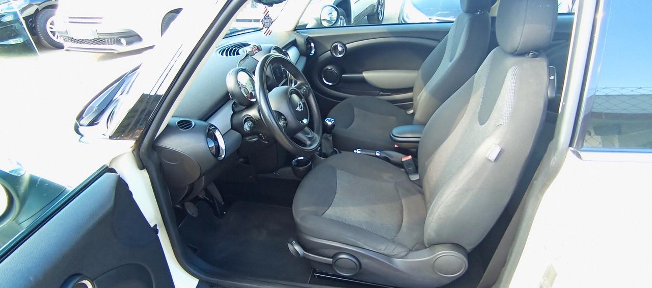 Mini Mini 1.6 D Cooper D 111 CV - Garanzia