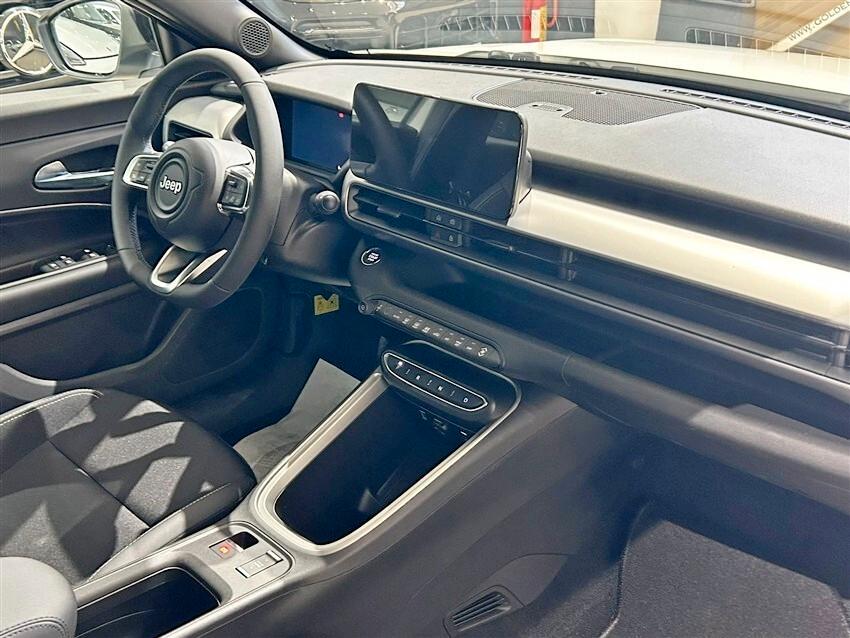 Jeep Avenger 1.2 Turbo 100 CV MHEV Altitude