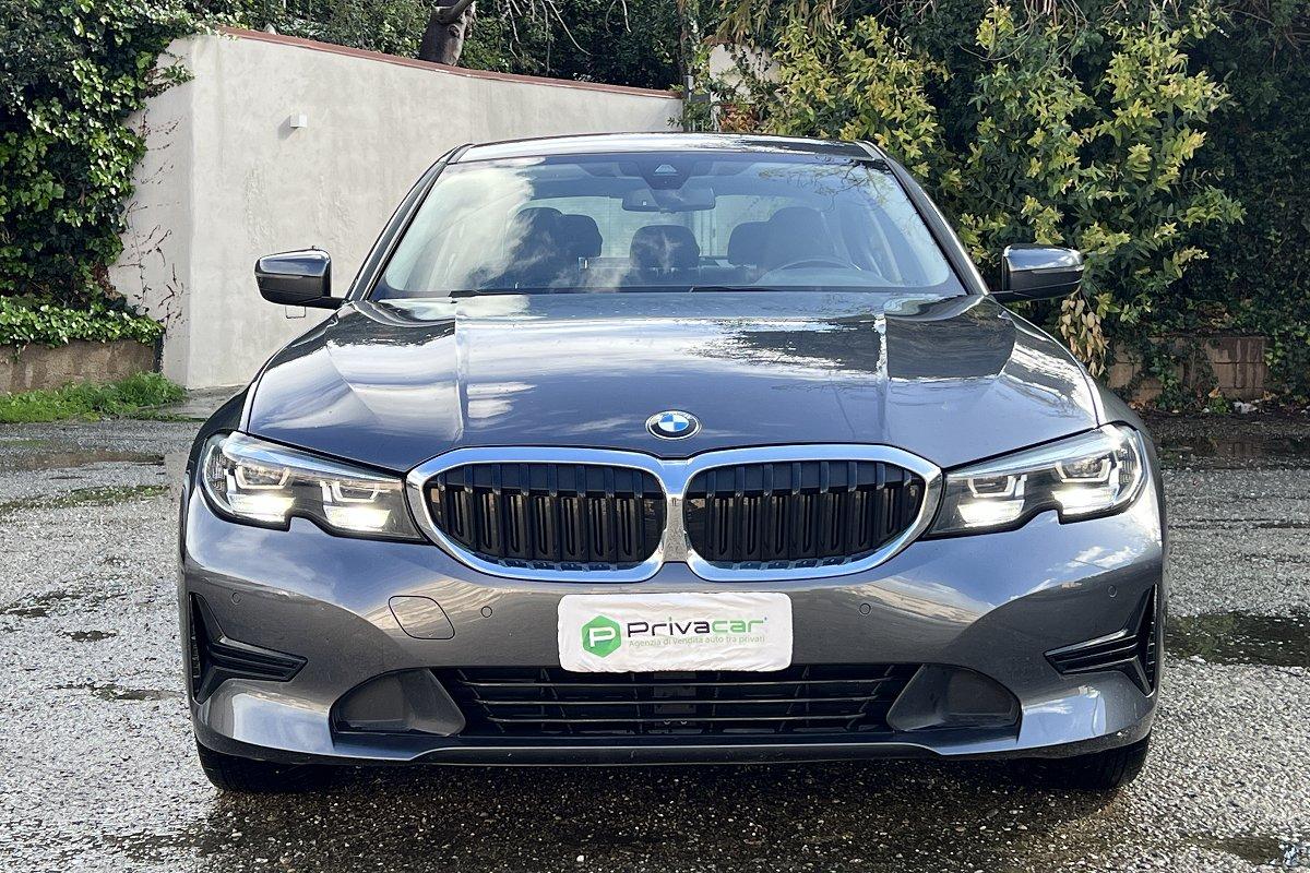 BMW 318d 48V Business Advantage