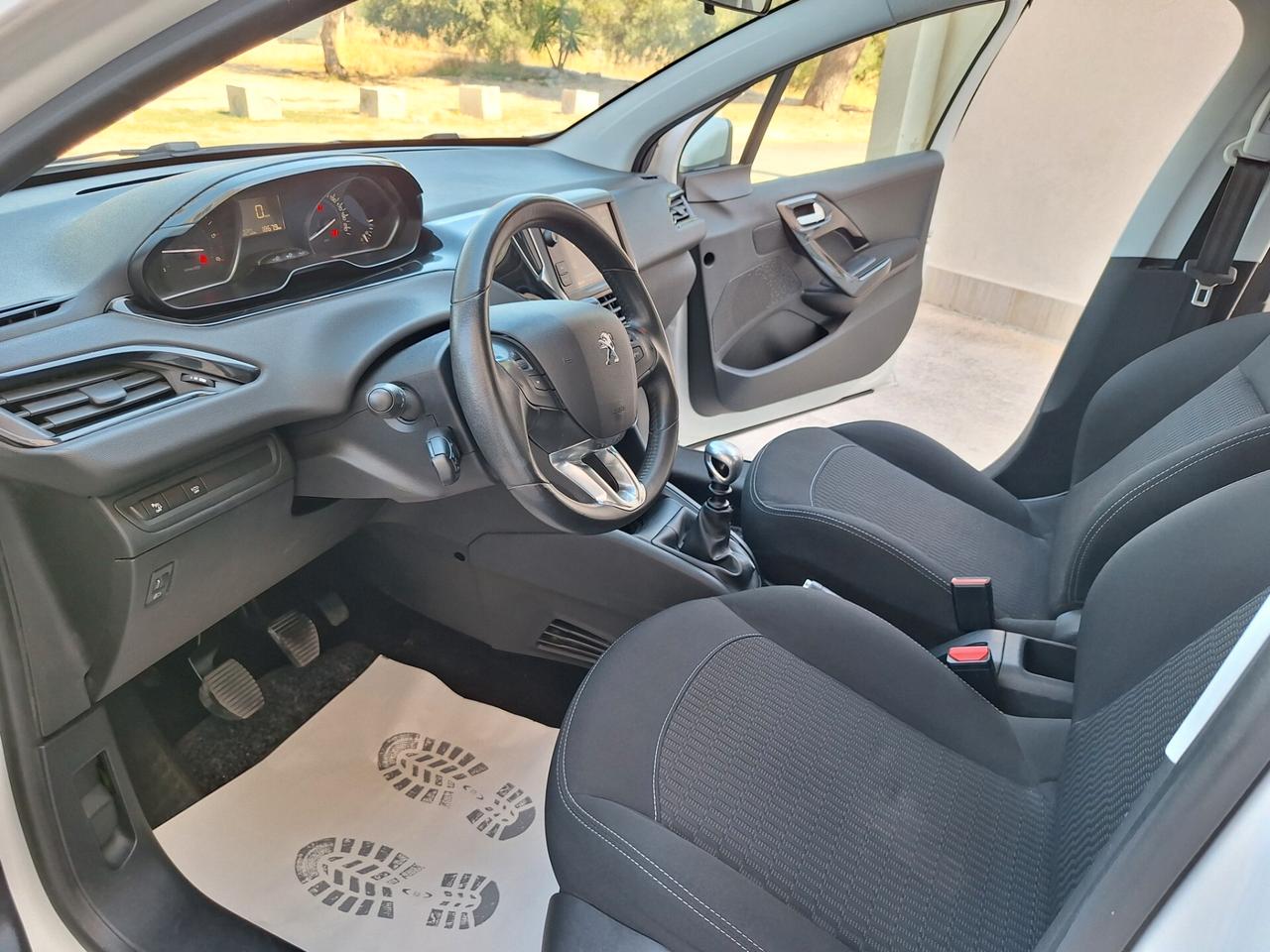 Peugeot 208 1.5 HDi 100 cv 5 porte Allure 2019