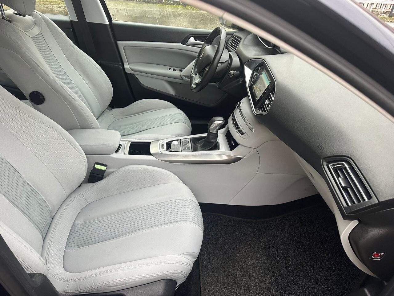 Peugeot 308 BlueHDi 150 S&S EAT6 GT Line