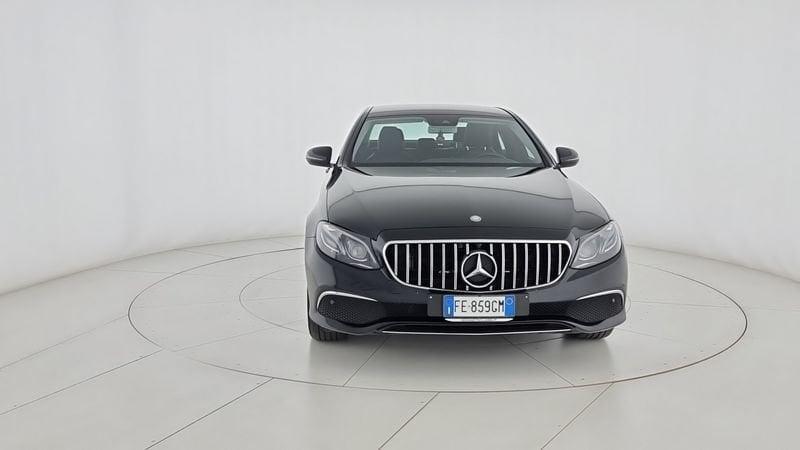 Mercedes-Benz Classe E E 200 Auto Sport