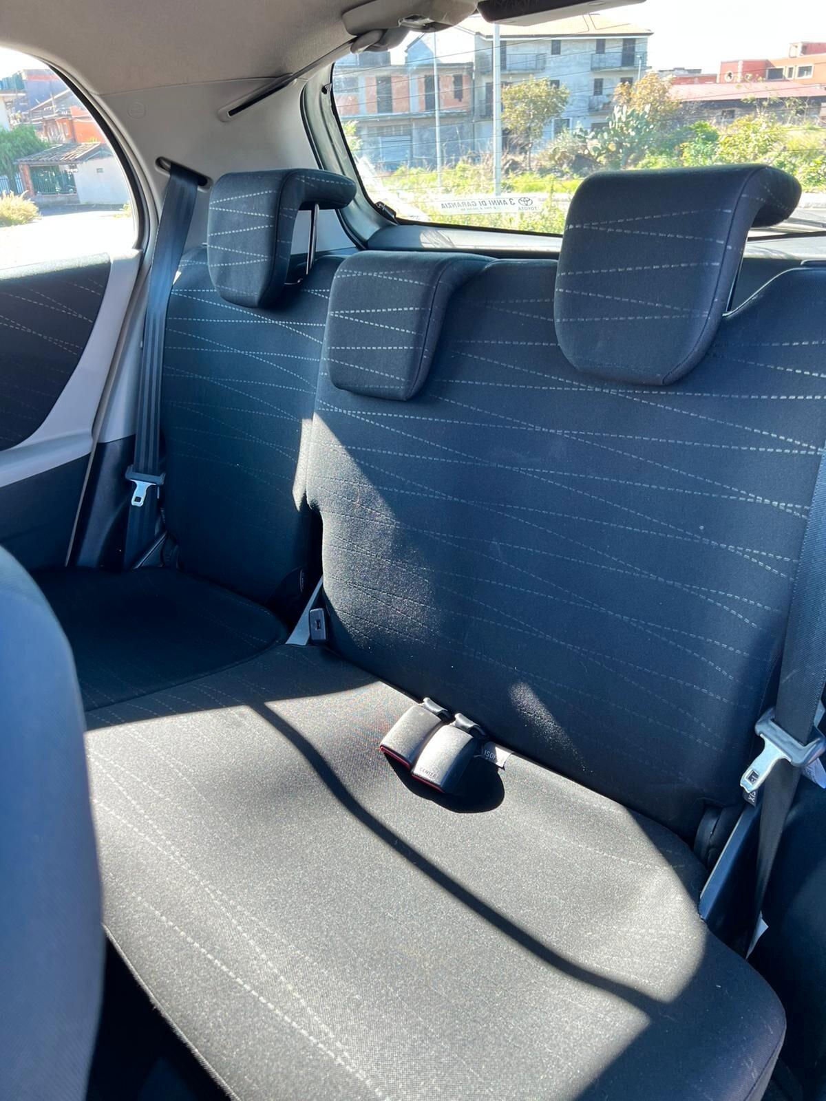 Toyota Yaris 1.4 D O-C-C-A-S-I-O-N-E CHIAMA