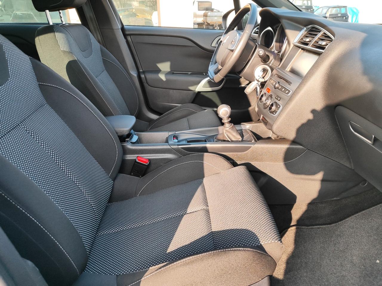 Ds DS4 4 BlueHDi 120 S&S Business