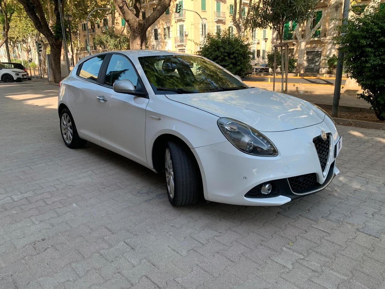 Alfa Romeo Giulietta 1.4 Turbo 120 CV GPL Super