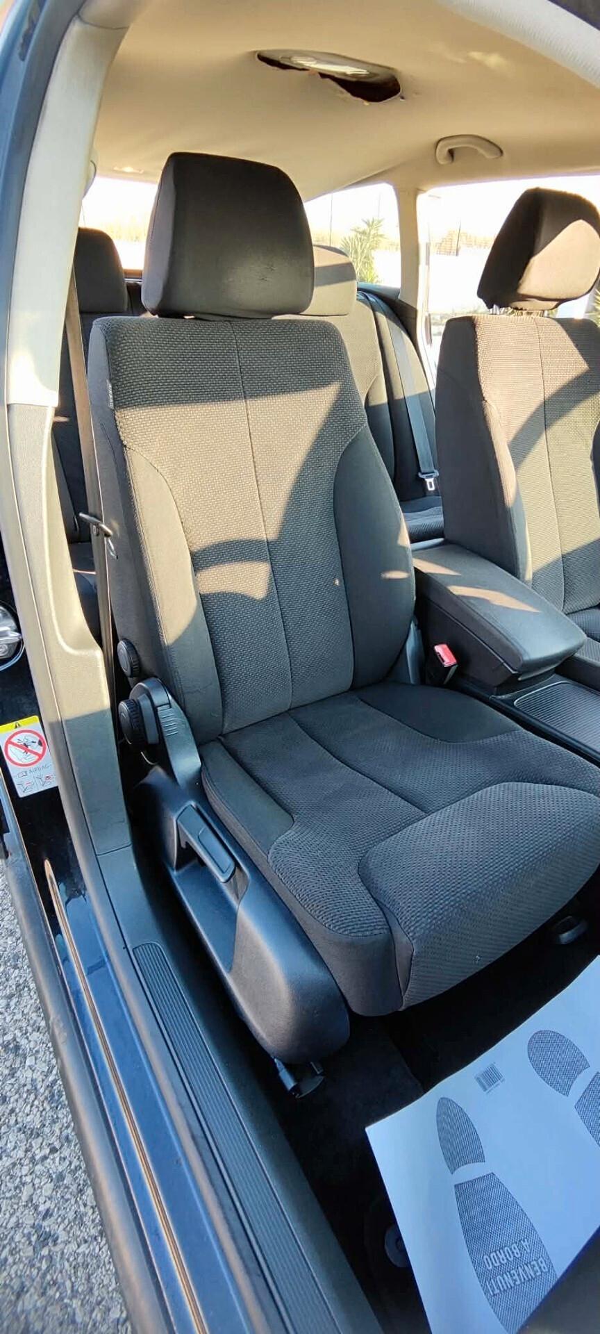 Volkswagen Passat 2.0 TDI DPF Highline