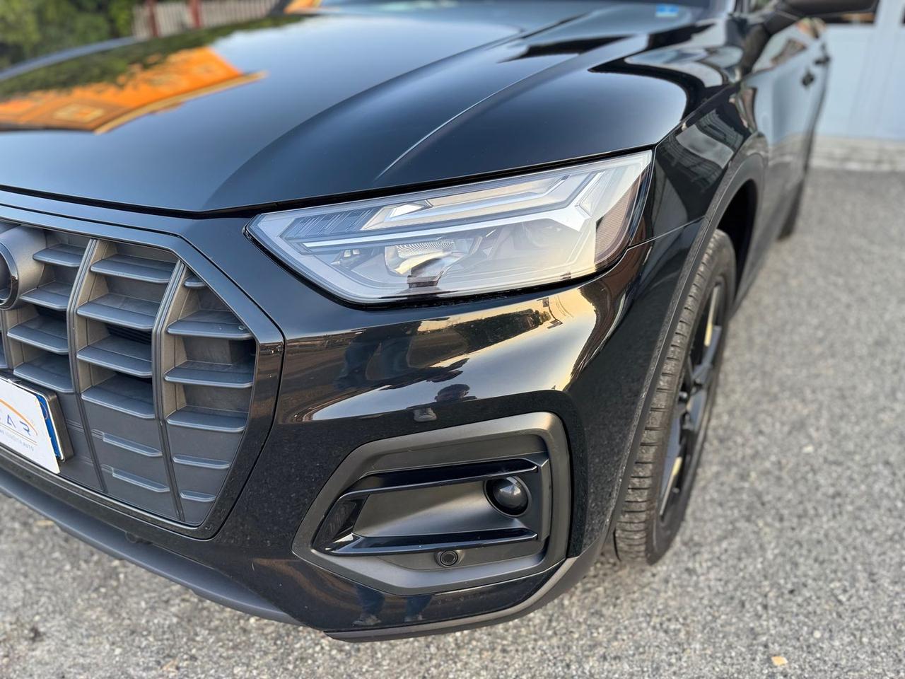 Audi Q5 Business 2.0 40 TDI MHEV #6957