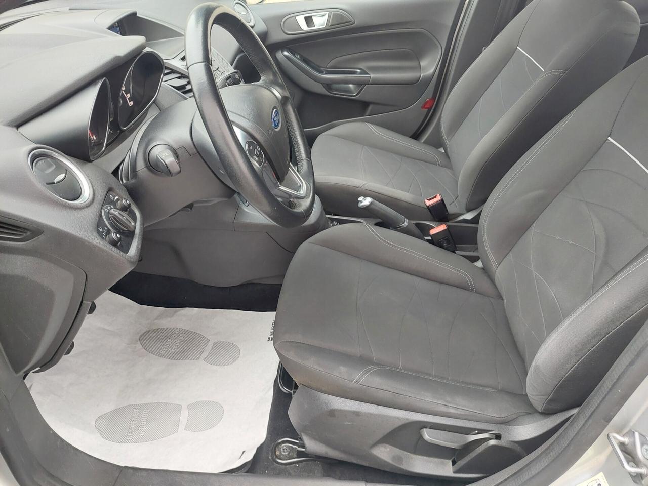 Ford Fiesta 1.0 Plus *UNICO PROPRIETARIO*