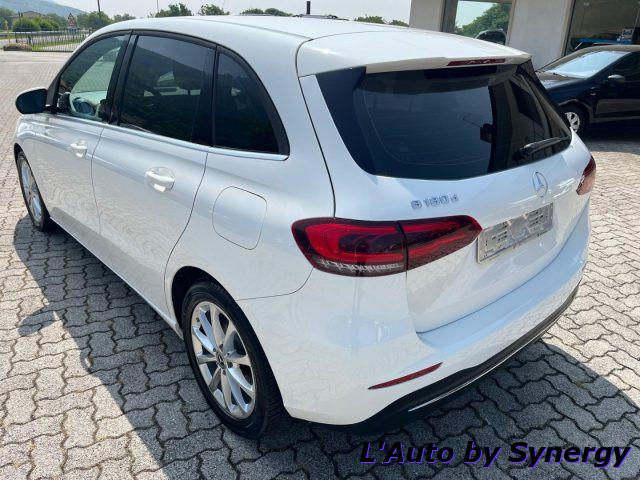 MERCEDES-BENZ B 180 d Automatic Premium