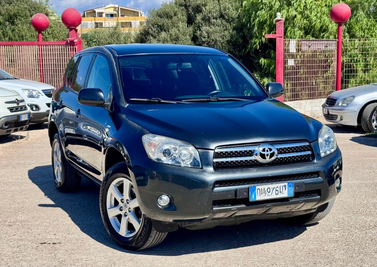 Toyota RAV 4 RAV4 Crossover 2.2 D-4D 150 CV DPF Sol