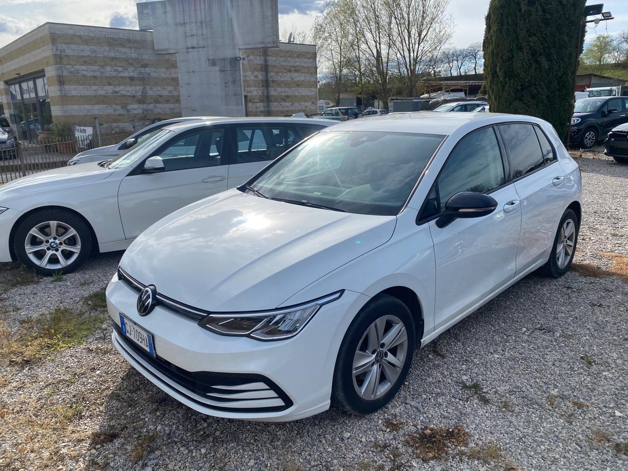 Volkswagen Golf 1.5 TGI Life