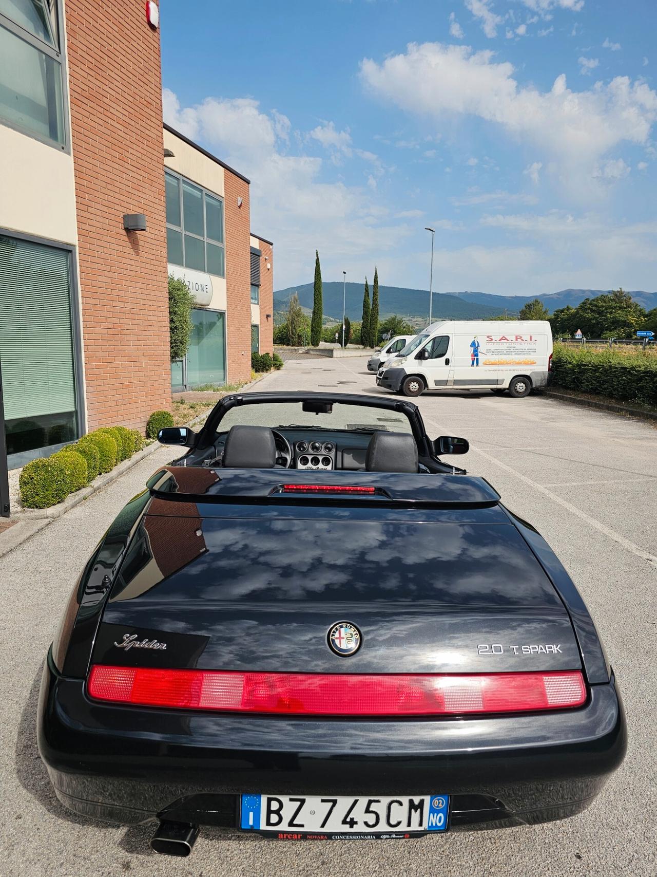 Alfa Romeo GTV Spider 2.0i limit edition Unipro 50.000 km