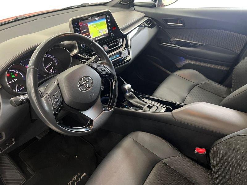 Toyota C-HR 2.0 Hybrid E-CVT Premiere