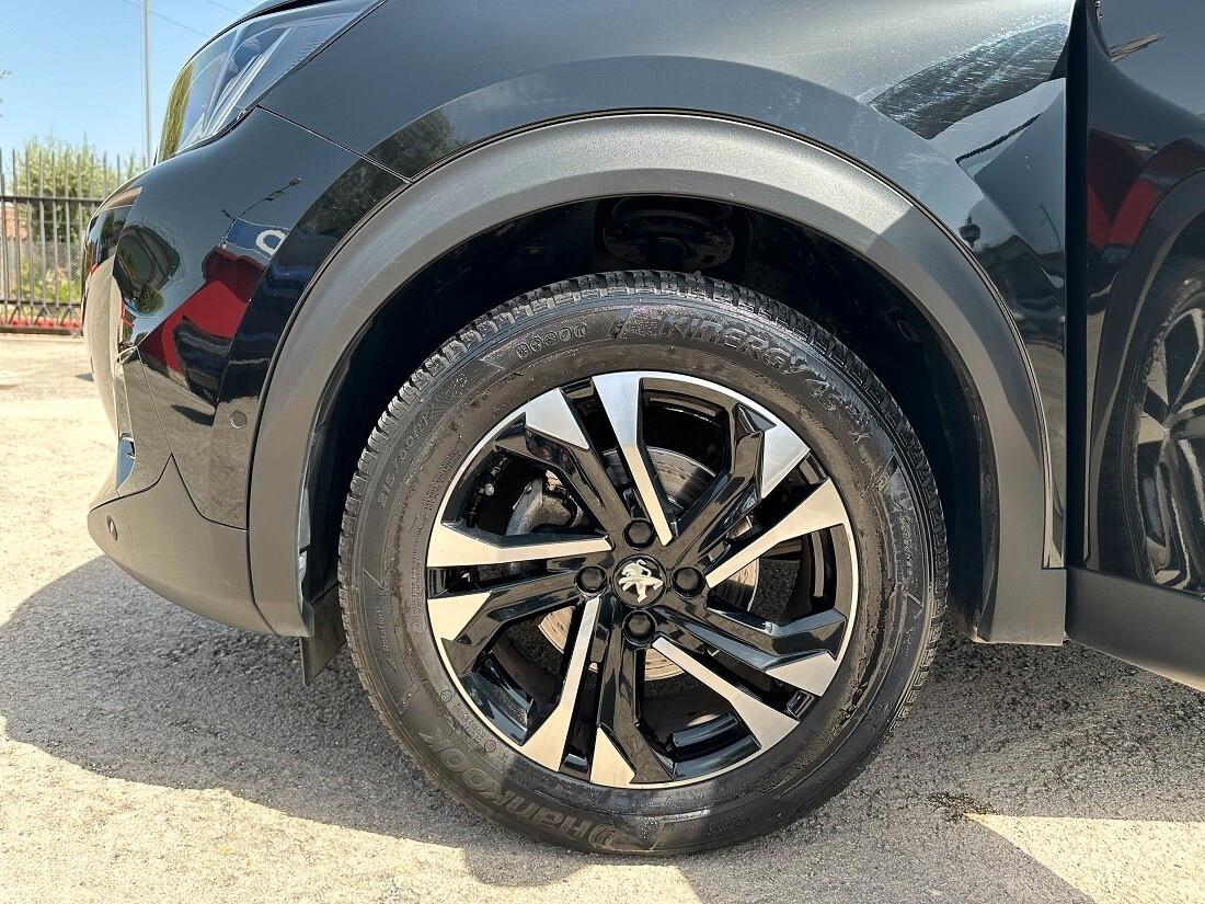 Peugeot 2008 PureTech 130 S&S GT