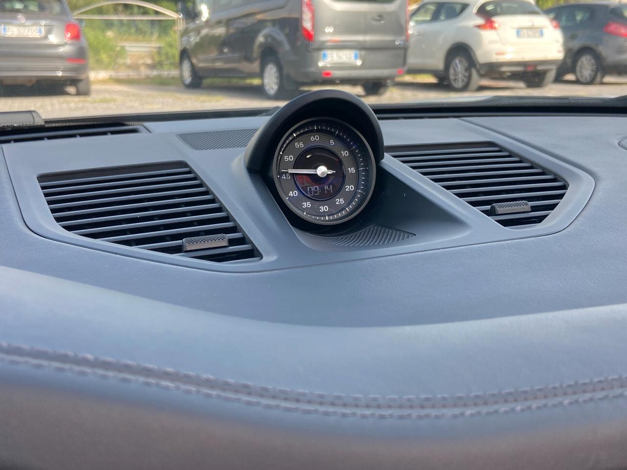 Porsche 911 992 Carrera Cabrio 3.0 GTS auto