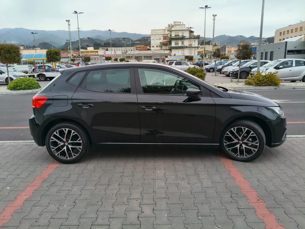 Seat Ibiza 1.0 EcoTSI 95 CV 5 porte Black Edition