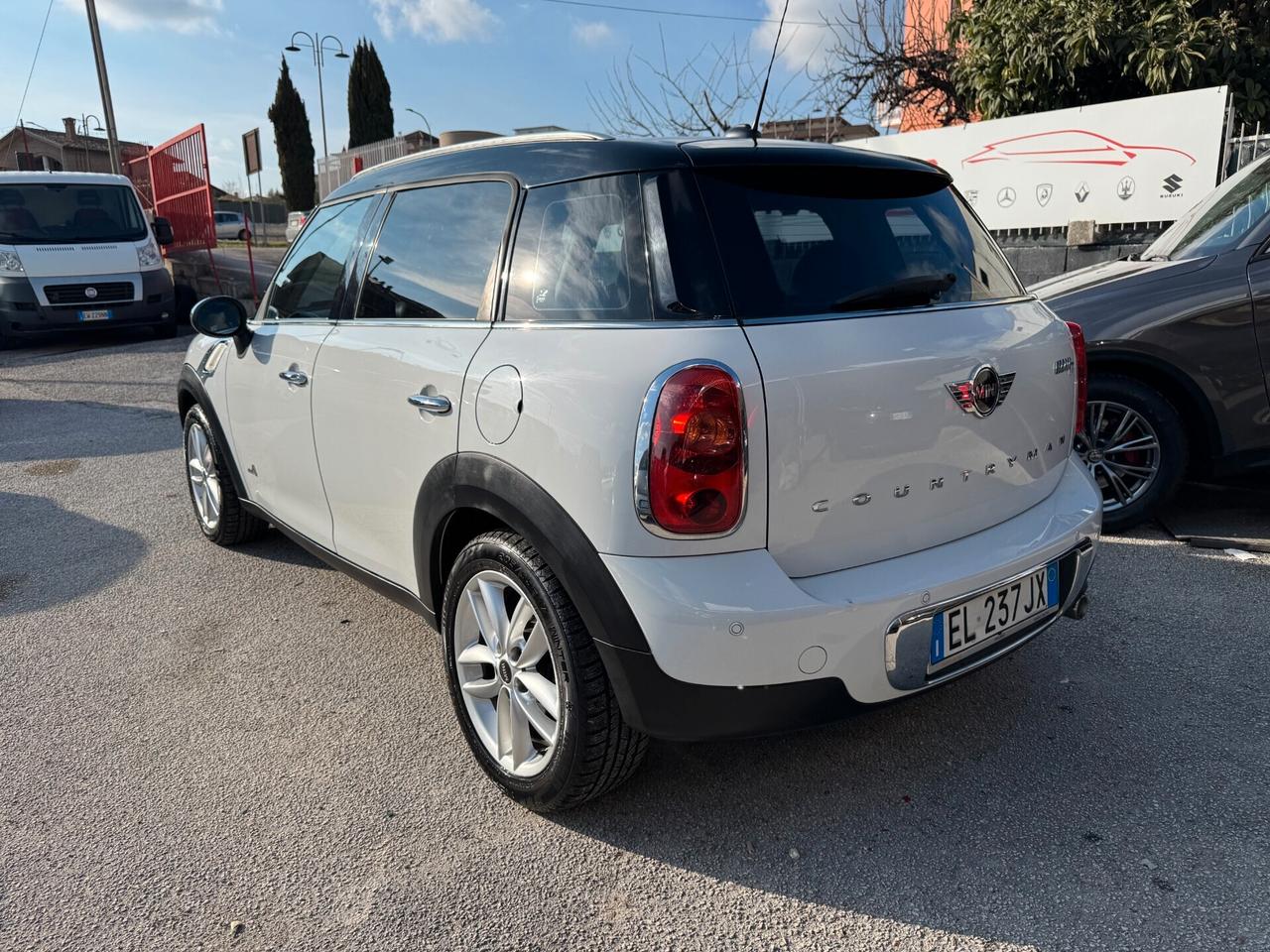 Mini Cooper D Countryman Mini 2.0 Cooper D Countryman ALL4 Automatica