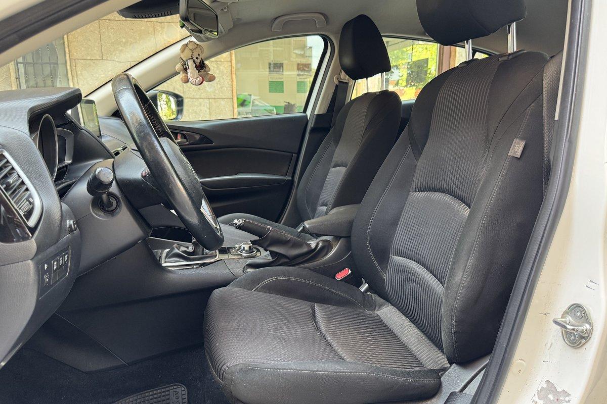 MAZDA Mazda3 1.5 Skyactiv-G Evolve
