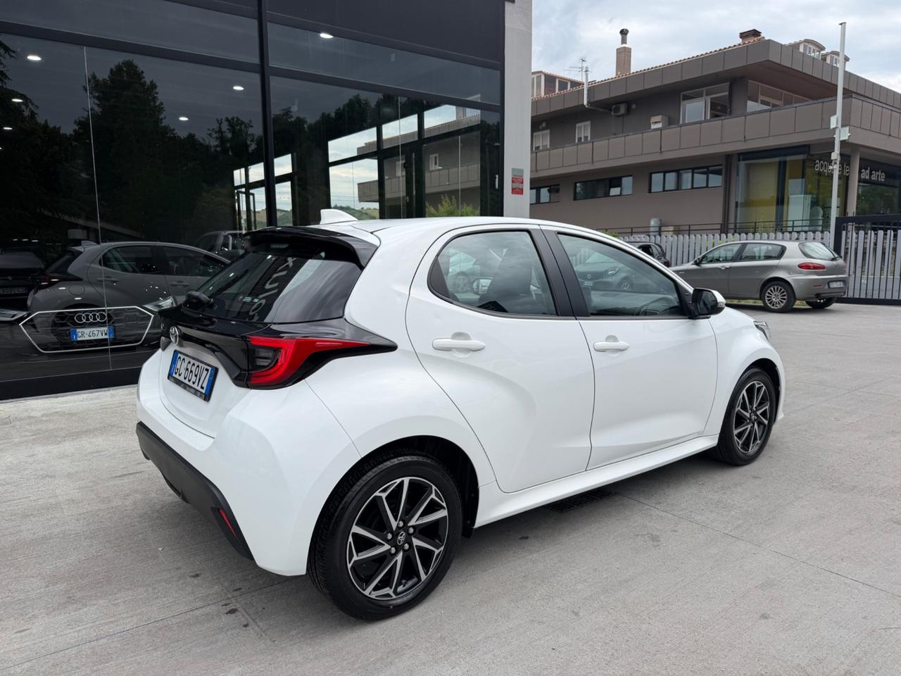 Toyota Yaris 1.0 5 porte Trend