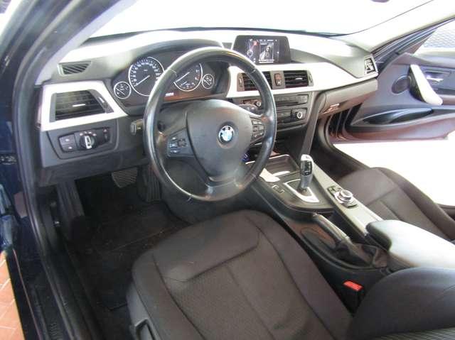 BMW 320 320d Touring xdrive Business auto