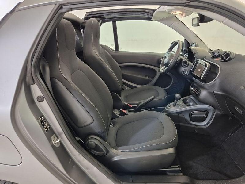 smart fortwo Smart III 2015 Cabrio B Cabrio 1.0 Passion 71cv twinamic