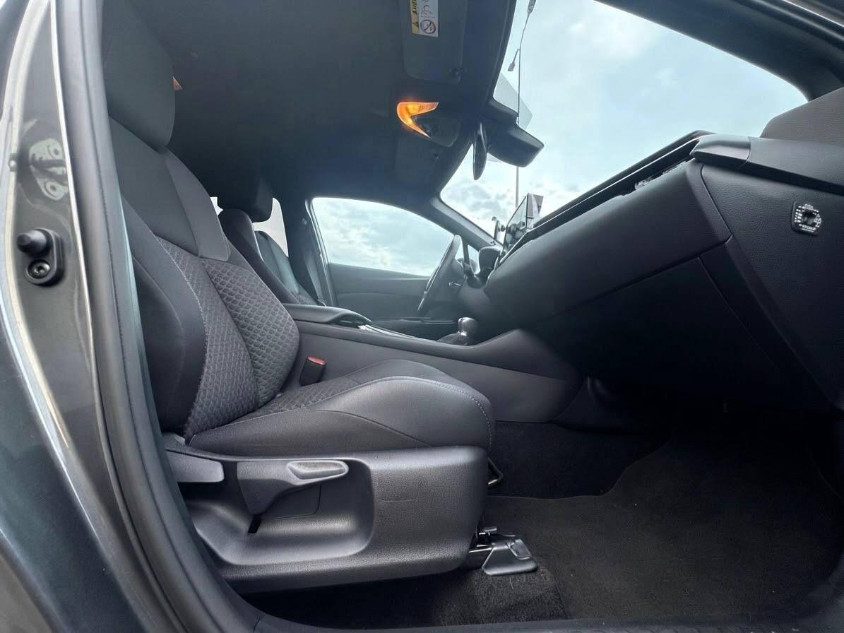 Toyota C-HR 2.0h Trend e-cvt