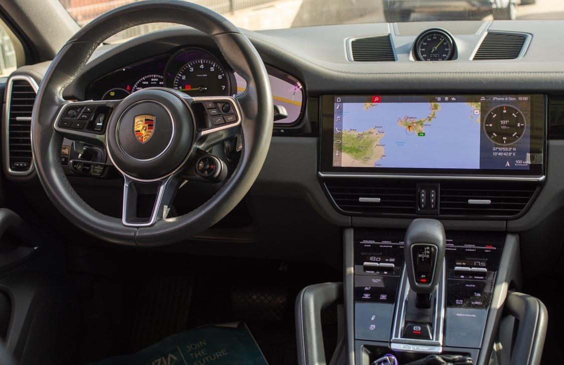 Porsche Cayenne Coupé 3.0 V6 E-Hybrid