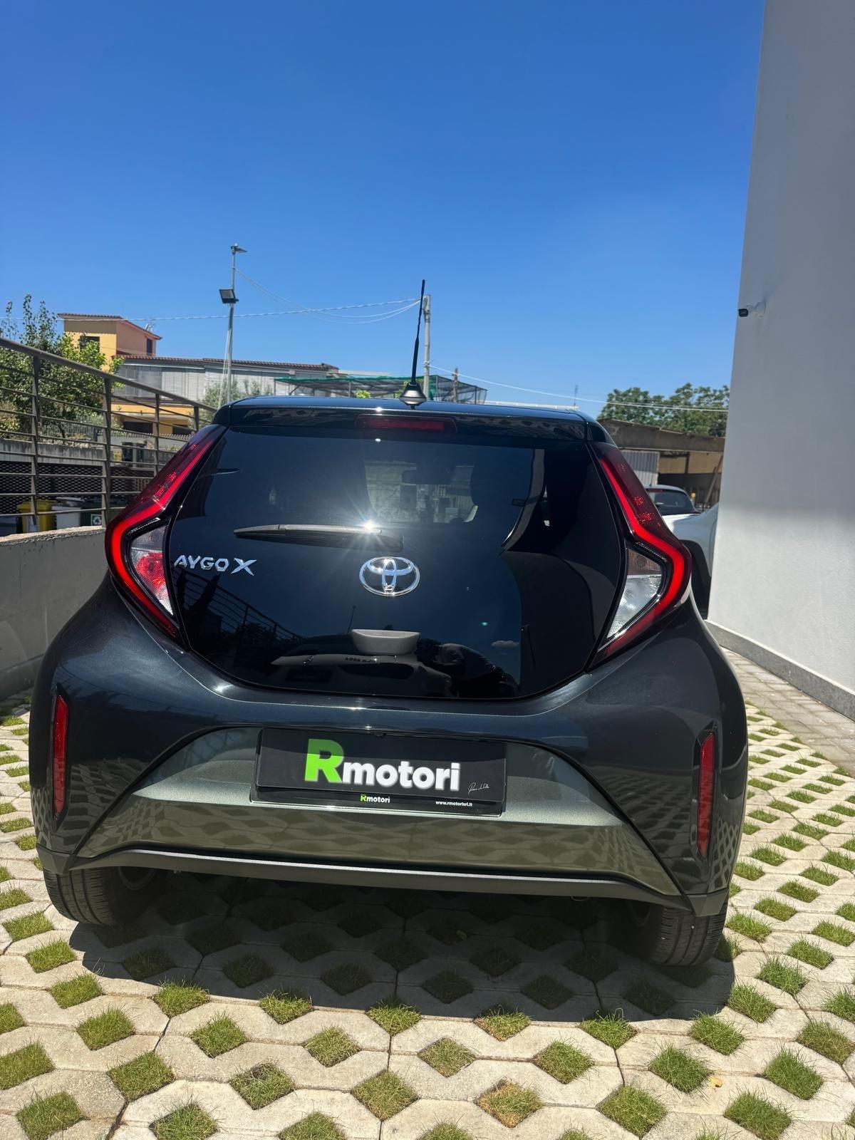 Toyota Aygo X 1.0 VVT-i 72 CV 5 porte Trend