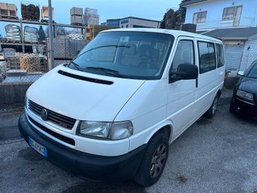 Volkswagen Caravelle/Multivan Caravelle 2.5 TDI/102CV