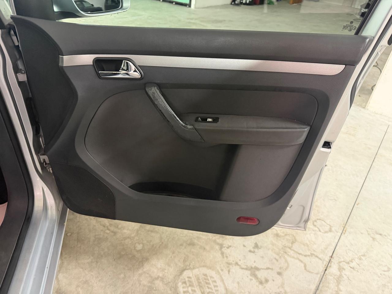 Volkswagen Touran Volskwagen