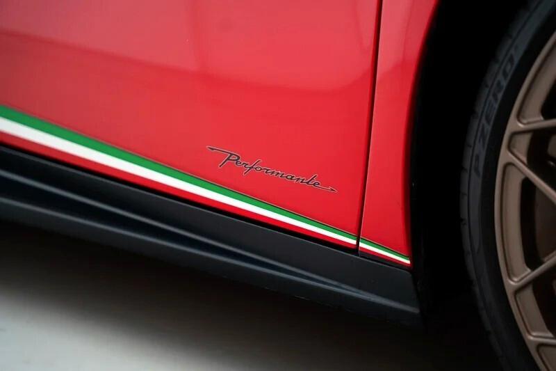 Lamborghini Huracàn Performante 5.2 V10 NOLEGGIO LUNGO TERMINE - LEASING FULL INCLUSIVE