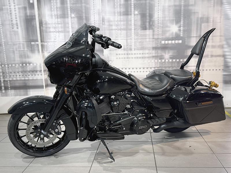 Harley Davidson Street Glide Special 114 FLHXS