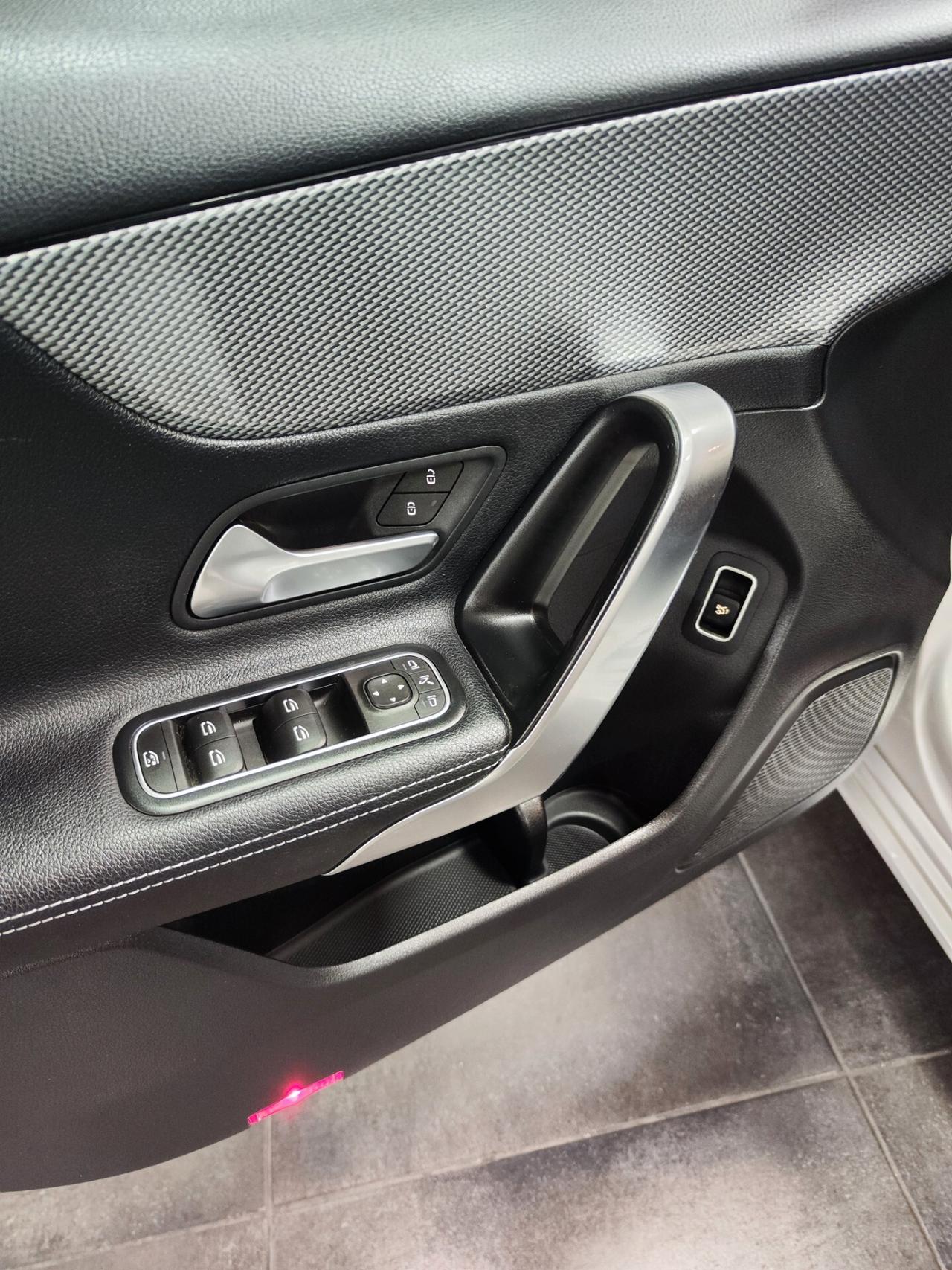 Mercedes-benz Classe A 200 d 150CV Sedan Automatic Sport