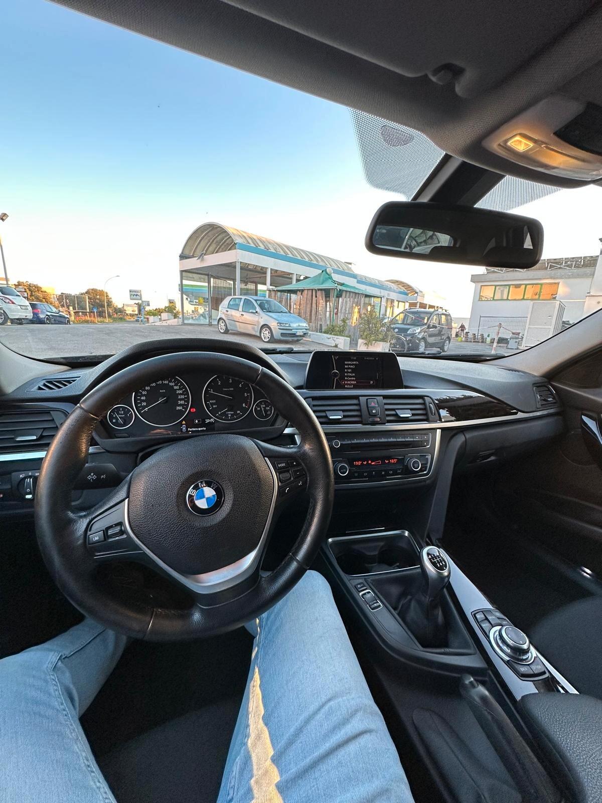 Bmw 320 320d Touring Luxury