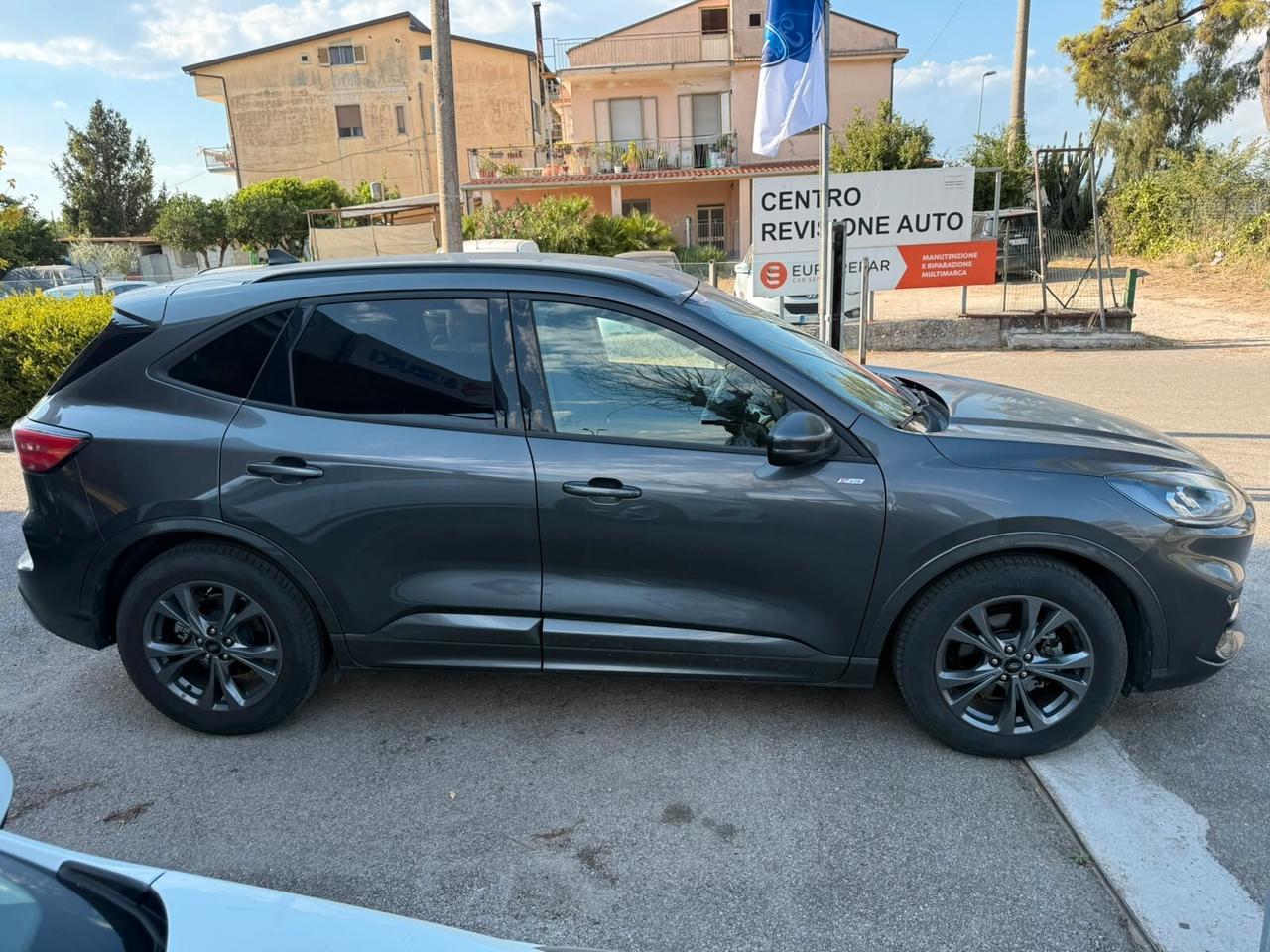 Ford Kuga 1.5 EcoBlue 120 CV aut. 2WD ST-Line