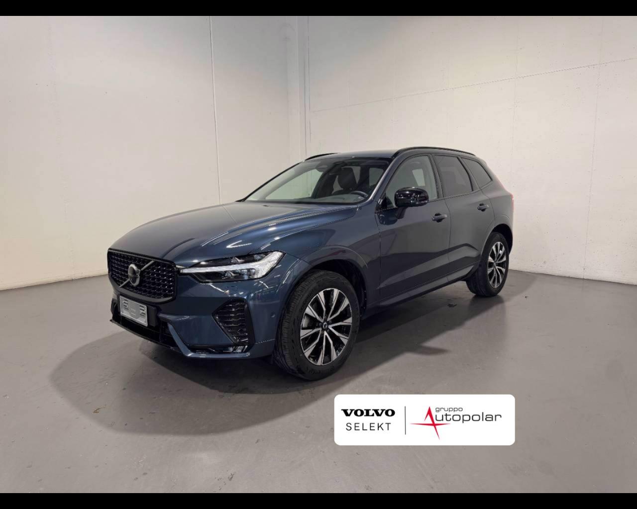 VOLVO XC60 B4 DIESEL PLUS DARK AUTO - GANCIO TRAINO