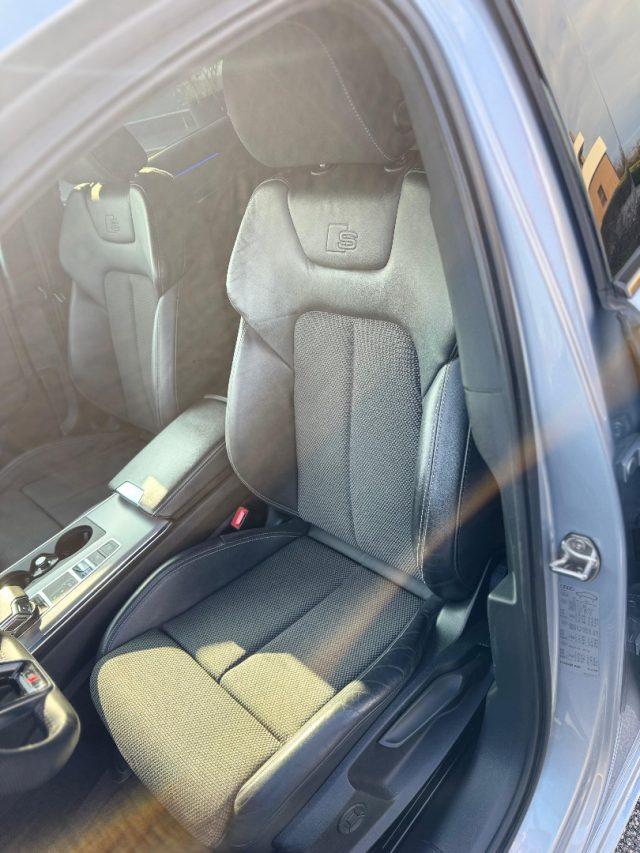 AUDI A6 AVANT 40 2.0 TDI QUATTRO ULTRA S TRONIC S-LINE