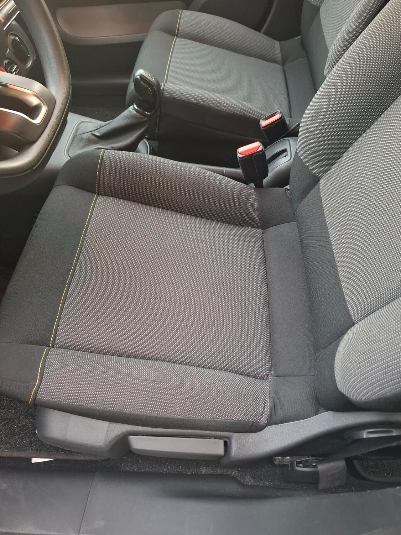 Citroen C3 PureTech 82 GPL Feel